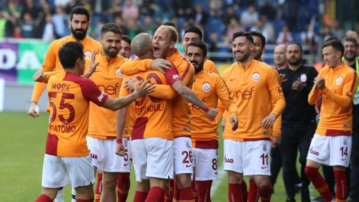 Galatasaray'dan olas ampiyonluk sonras Fenerbahe srprizi