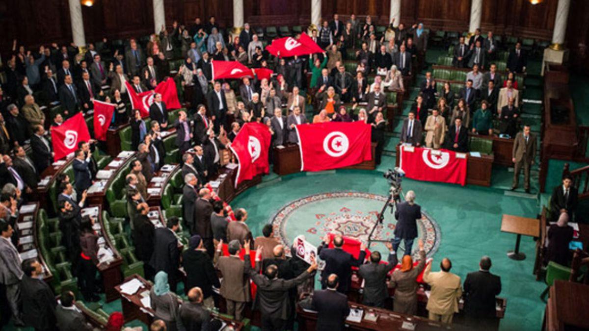 Tunus'ta seim ncesi 2 parti ittifak karar ald