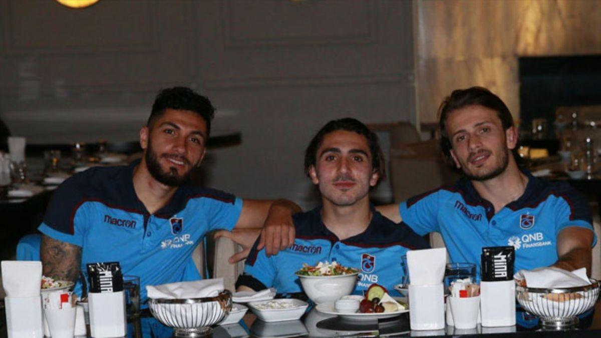 Trabzonspor iftar yemeinde bulutu