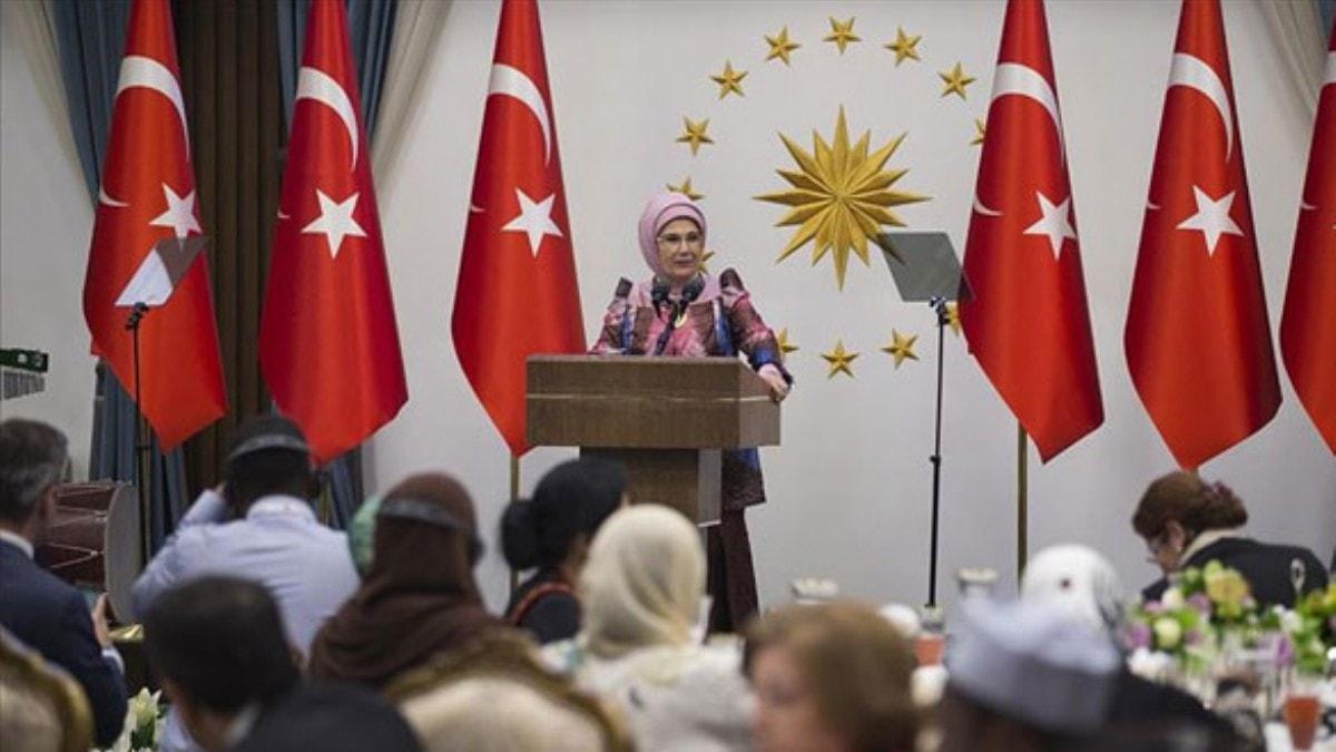 Emine Erdoan'dan 'Afrika Gn' iftar