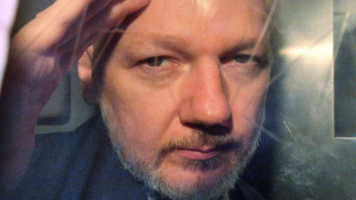 ABD'den Wikileaks'in kurucusu Assange'a 17 yeni sulama 