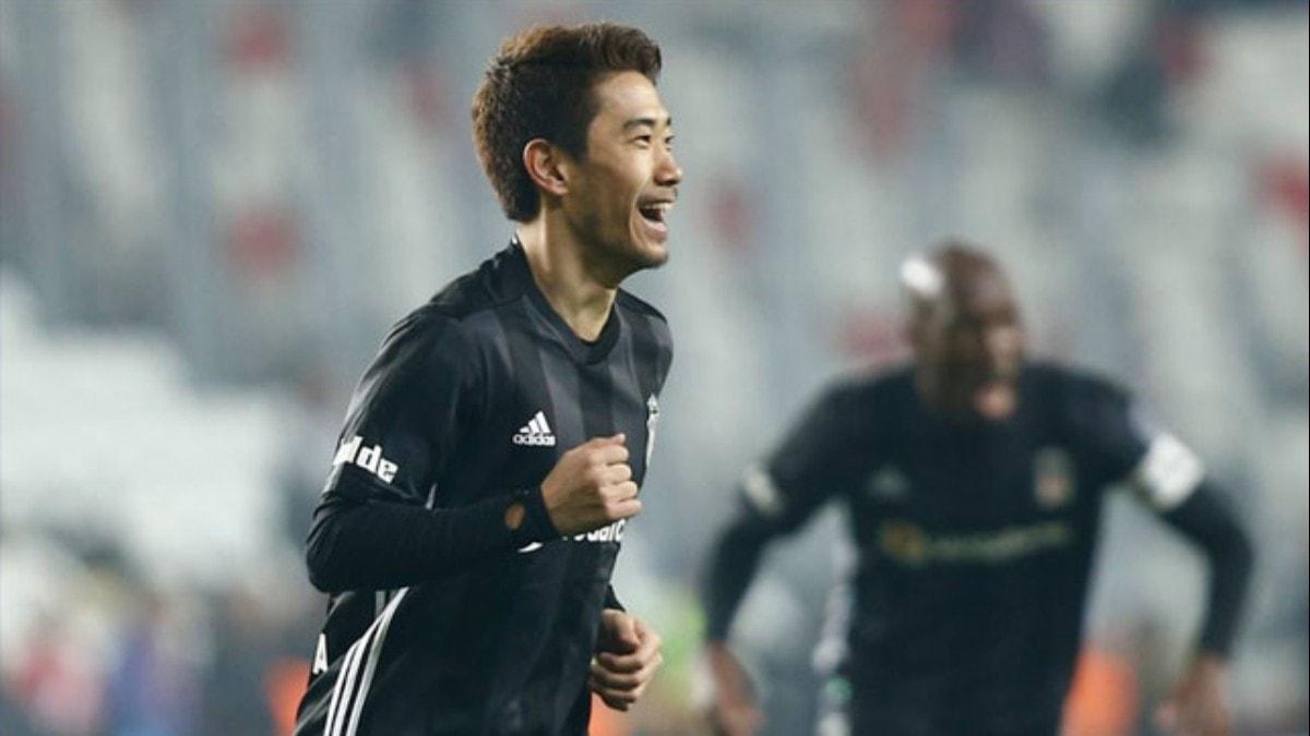 Japon yldz Kagawa, Beikta'a veda etti