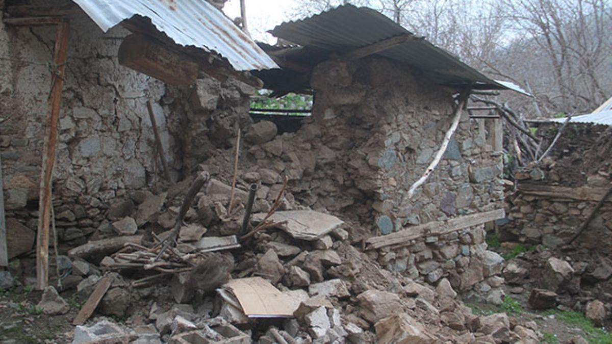 Elaz'daki 5.2'lik depremin zararlar gn yzne kt