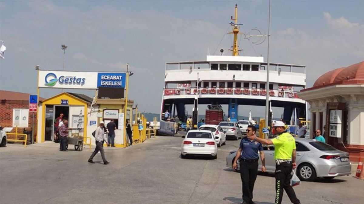 Feribot seferleri ve balant yollarnda trafik younluu