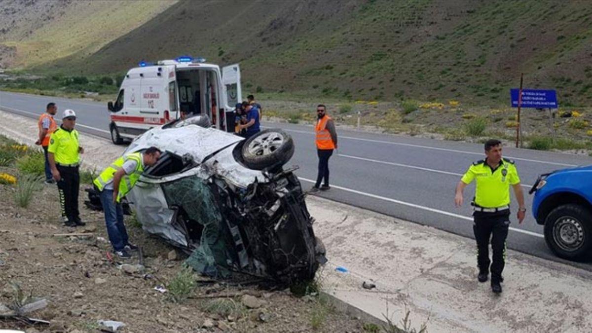 Bayram tatilinde trafik kazaları can aldı