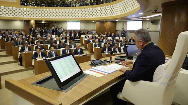 Antalya Büyükşehir Belediyesi'nde skandal işten çıkarma iddialarını sendika rakamlarla açıkladı