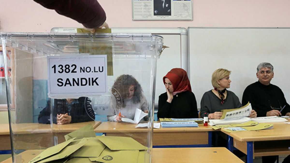 AK Parti'den sandkgrevlilerine 10 uyar