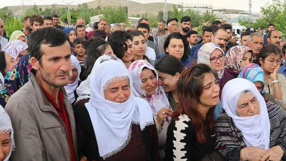 PKK'nn iilere ynelik saldrsnda yaamn yitiren iilerden geride 11 yetim kald