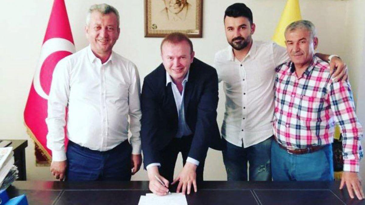 Abdullah Ercan, Menemenspor'a imza attktan 1 hafta sonra istifa etti