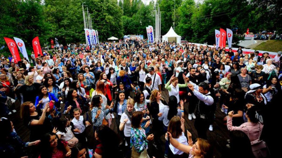 Rusya'da Trkiye Festivali'ne youn ilgi