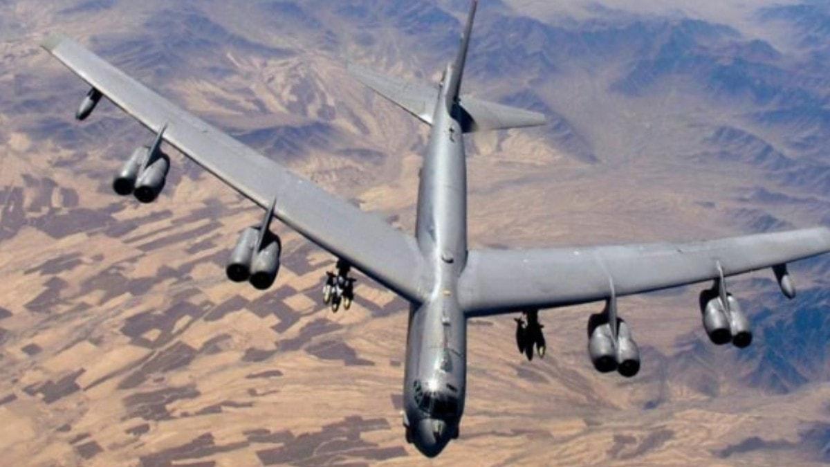 ABD sesten hzndan daha hzl uabilen stratejik bombardman ua B-52'yi baaryla test etti