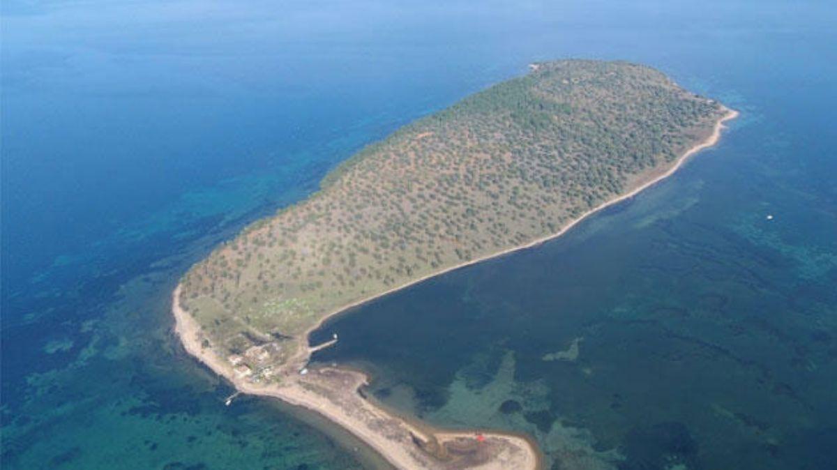 Kuzey Ege'de 105 milyon liraya satlk ada