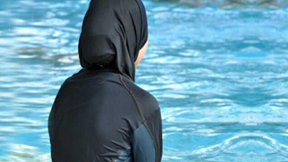 Lks sitenin havuzunda haema ile girmek isteyen anne kz engel olan 4 kiiye dava at