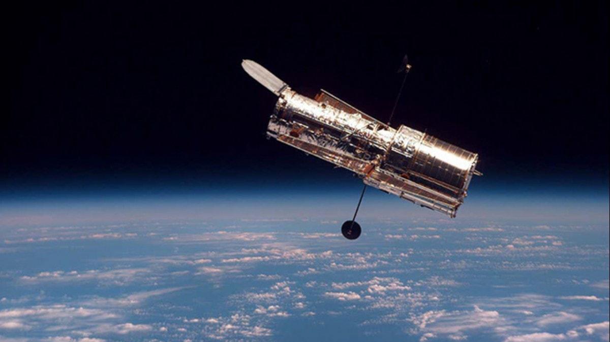 Hubble Uzay Teleskobu, daha nce hi grlmemi yeni bir keif yapt