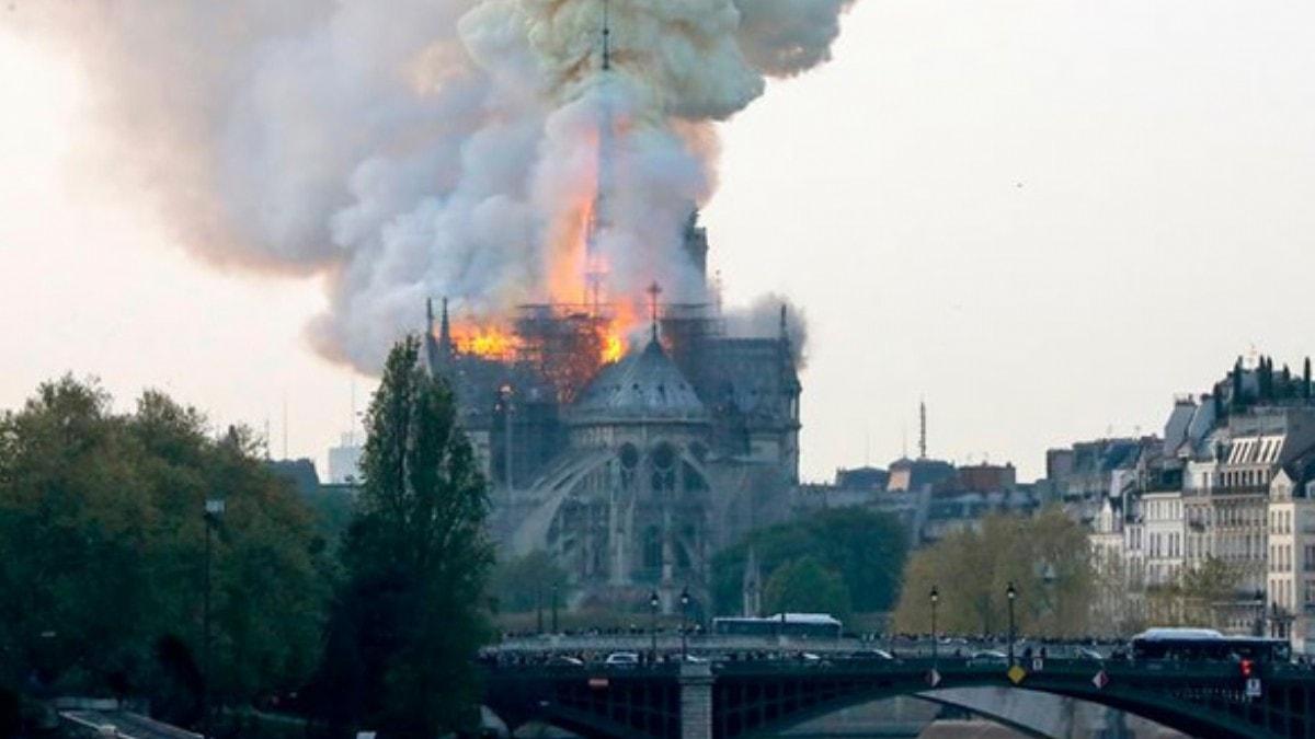 Notre Dame Katedrali'ndeki yangna ilikin yeni aklama