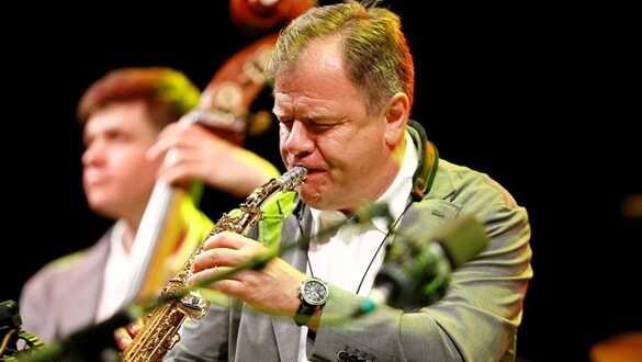 İgor Butman Antalya'da konser verdi