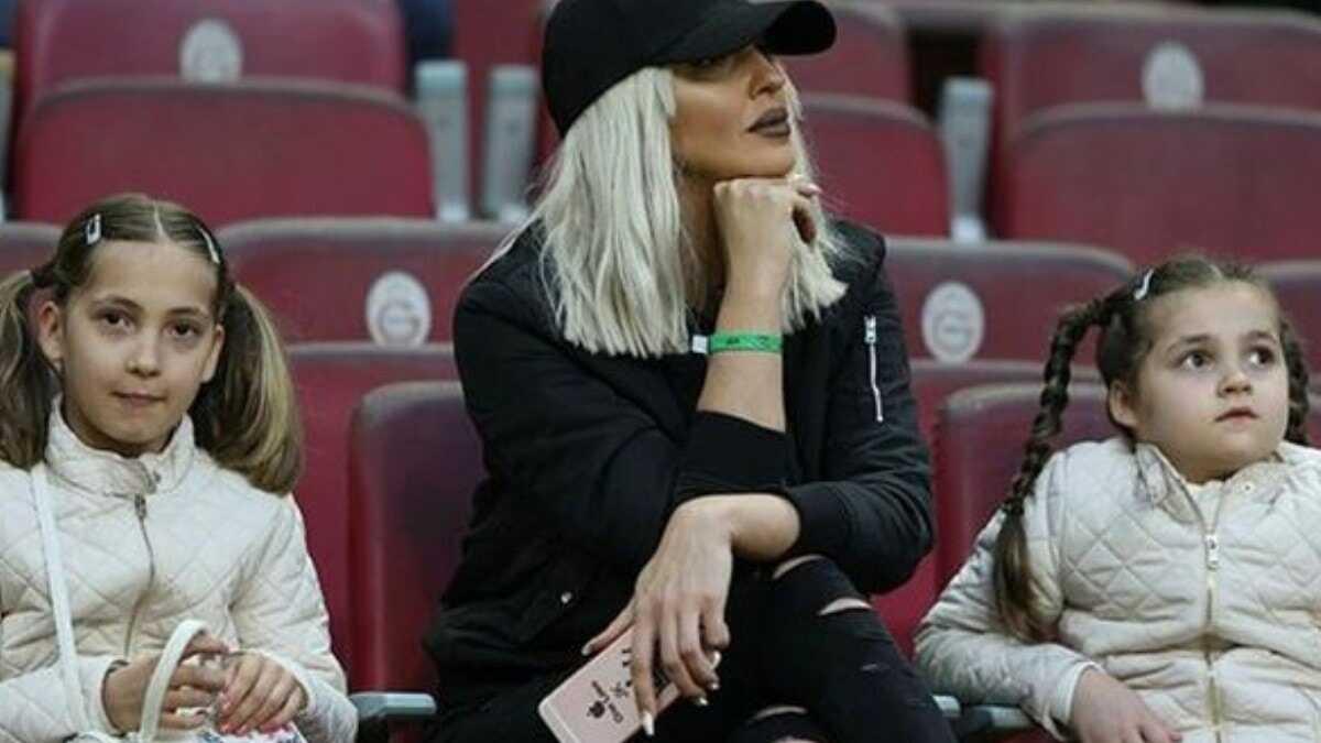Jelena Karleusa kskanlk krizine girdi! 3 yldr yasak ak yaad...