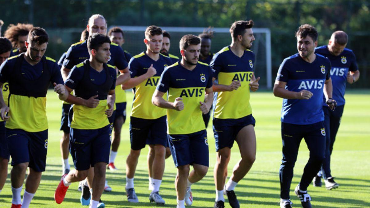 Fenerbahe'de yeni sezon hazrlklar sryor