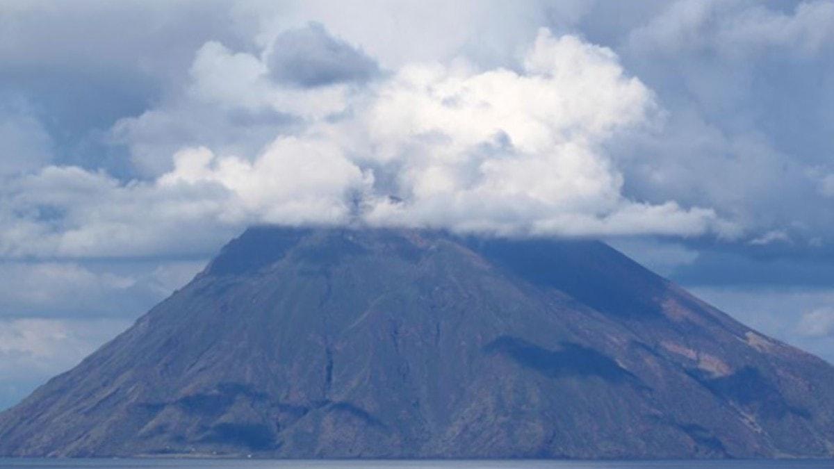 talya'da Stromboli Yanarda faaliyete geti: 1 kii ld