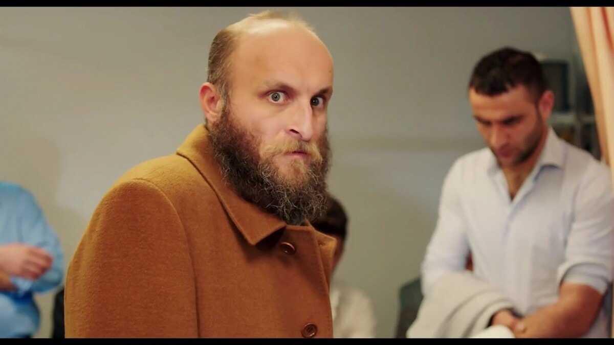oflu hocann ifresi  oflu hocann ifresi 2  oflu hocann ifresi 2 oyuncular  oflu hocann ifresi 2 nerede ekildi  fotoraflar resimleri