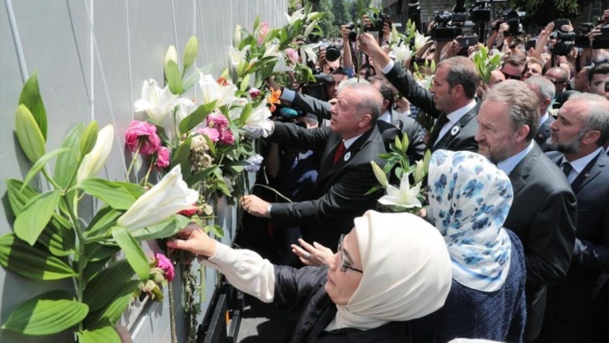 Bakan Erdoan'dan soykrm kurbanlar iin dua