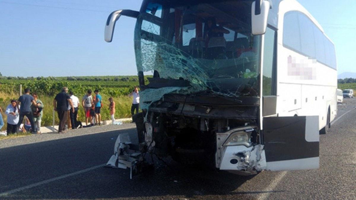 Son dakika haberi: Manisa'da feci kaza! Otobs ve minibs arpt