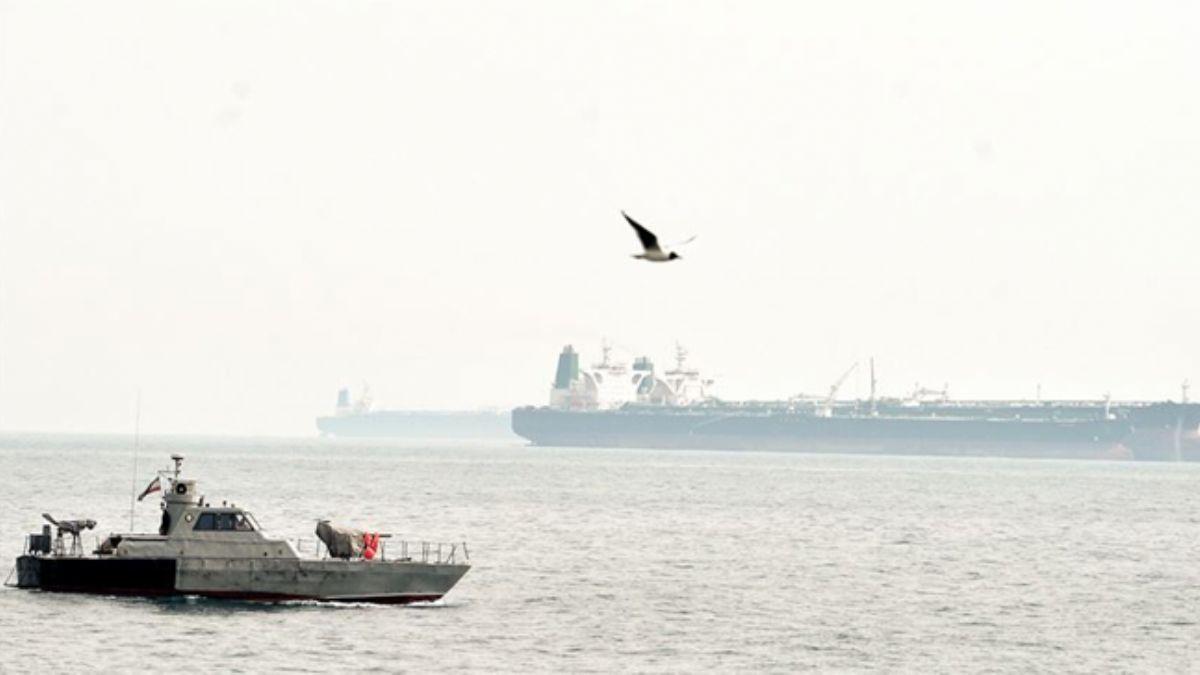 'ngiltere'nin Hrmz Krfezi'ne yeni bir sava gemisi gnderecei iddia edildi