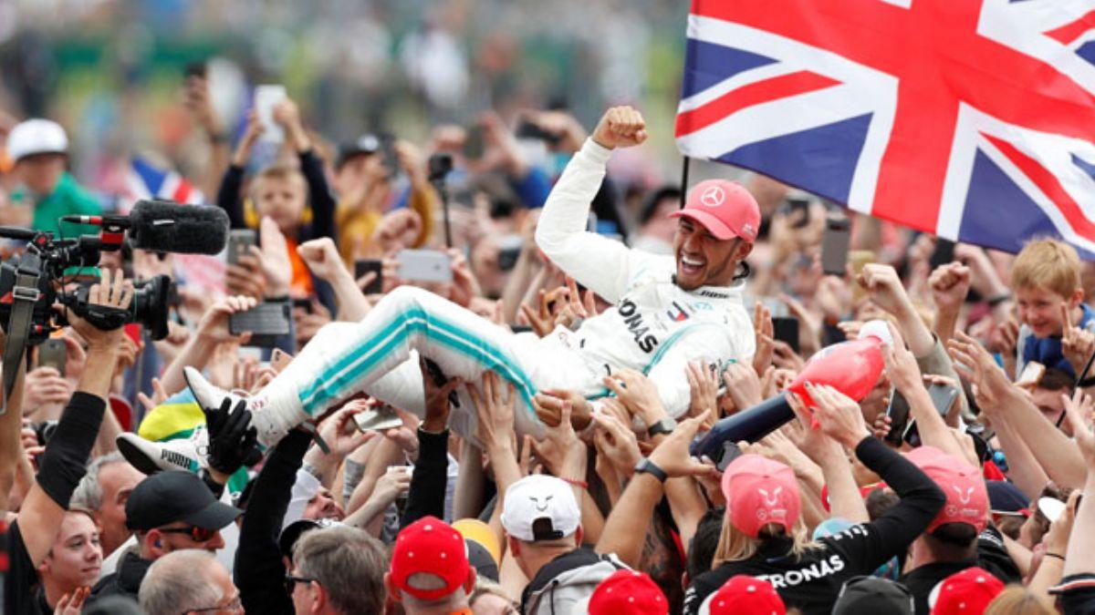 Formula 1 Byk Britanya Grand Prix'sini kazanan Hamilton