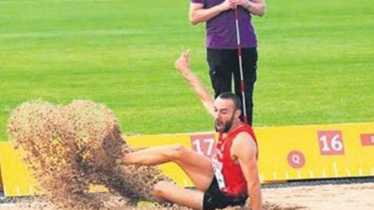 Necati Er, altn madalya kazanarak olimpiyat barajn geti