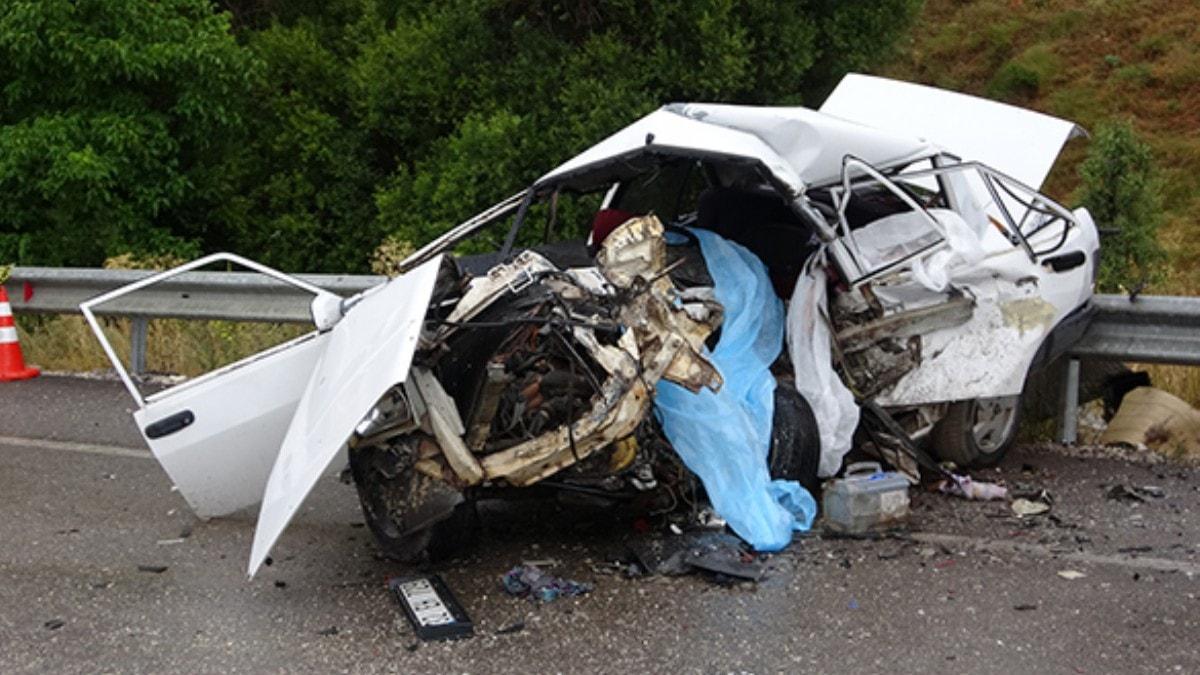 Isparta'da feci kaza! 6 aylk hamile gelin, kaynana ve kaynpeder hayatn kaybetti