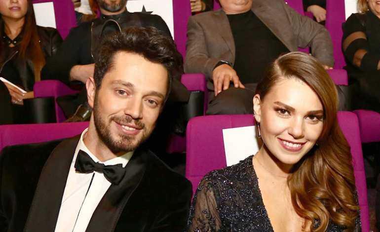 İstanbullu Gelin'in Süreyya'sı Aslı Enver sevgilisi Murat Boz'u destekledi!