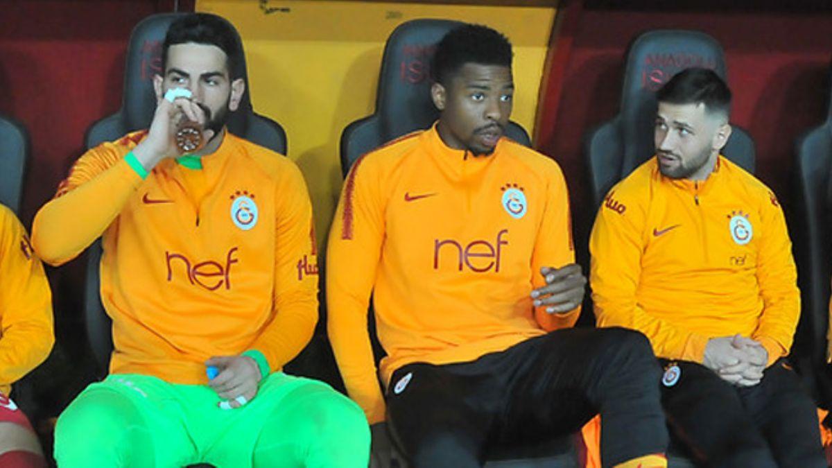 Galatasaray'da Leipzig mandan sonra smail ipe ve Ahmet alk'n bileti kesildi