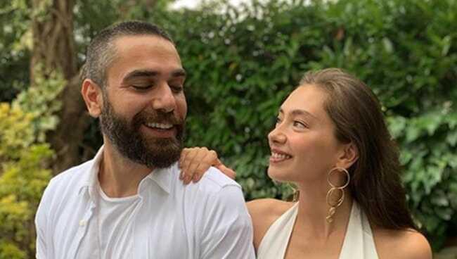 Kadir Doğulu eşi Neslihan Atagül'ü yine mest etti!