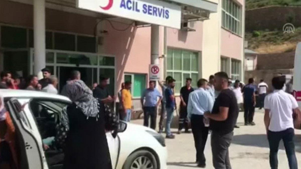 Hakkari'de sivil aracn geii srasnda patlama