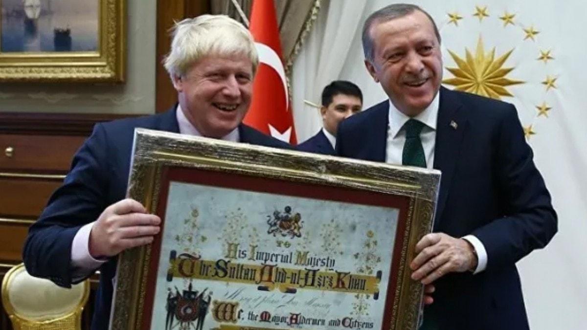 Son dakika... Bakan Erdoan'dan Johnson'a tebrik