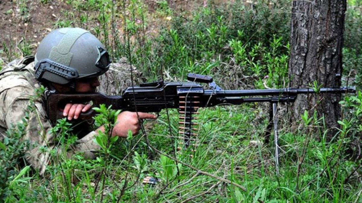 Hakkari krsalnda 2 terrist etkisiz hale getirildi