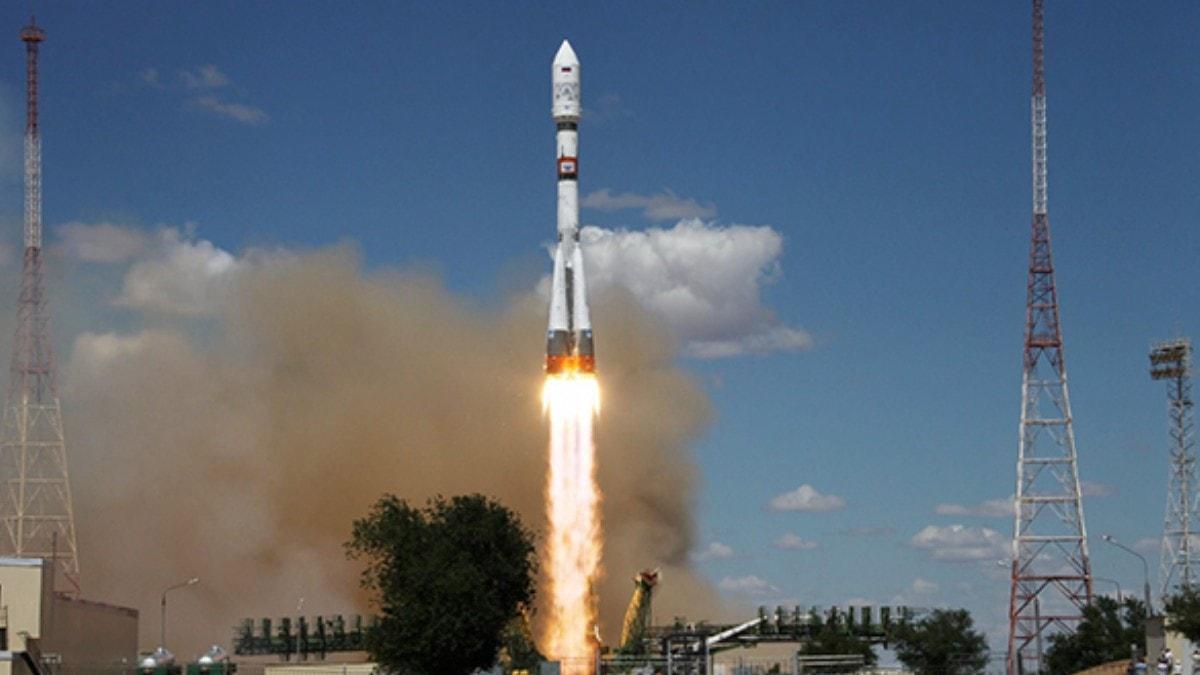 Rusya bir askeri istihbarat uydusunu daha uzaya gnderdi