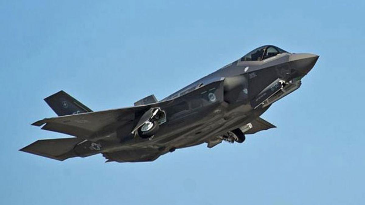 F-35 eitimi iin ABD'de bulunan Trk pilotlar Trkiye'ye dnyor