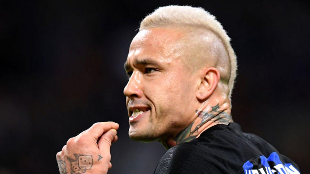 Radja Nainggolan Cagliari'ye imzay att