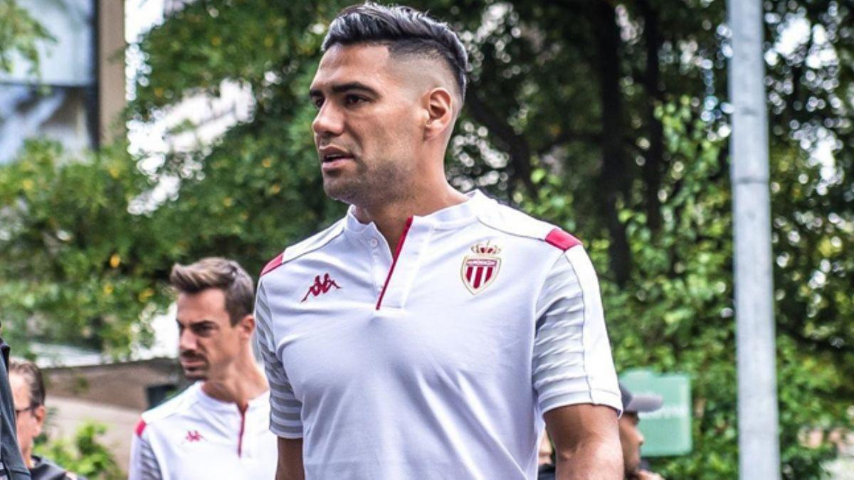 Falcao, Monaco'nun szleme uzatma teklifini reddetti