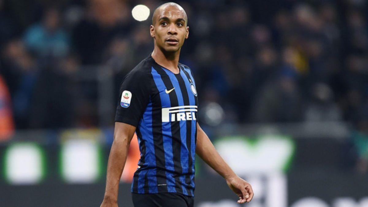 Galatasaray'n ilgilendii iddia edilen Joao Mario, Sevilla yolunda