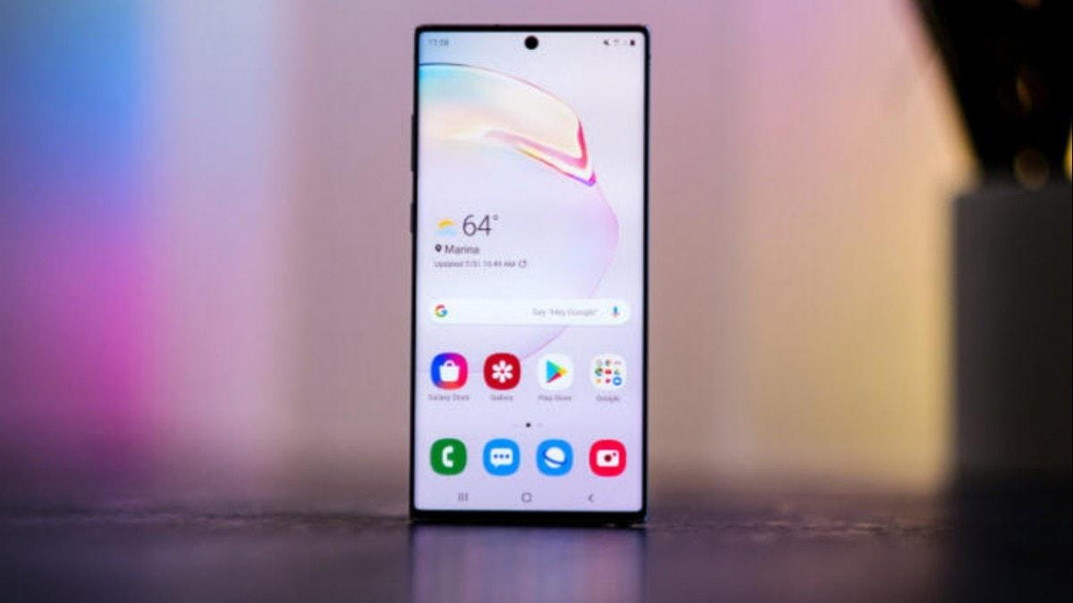 Trkiye'ye gelmeden gncellemesi geldi! Samsung Galaxy Note 10 iin ilk gncelleme geldi