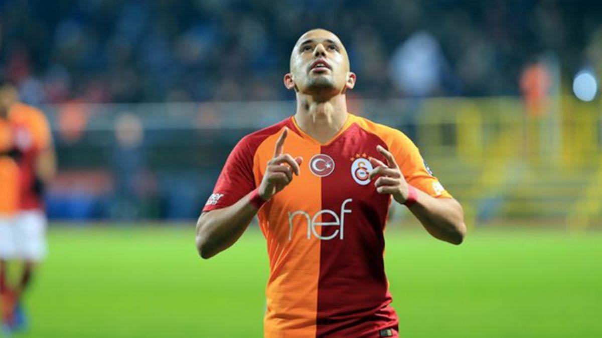 Feghouli getiimiz sezonun en iyi oyuncusu seildi