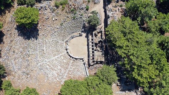 'Anadolu'nun Pompeisi'nde Zeus Tapna'nn izleri aratrlyor