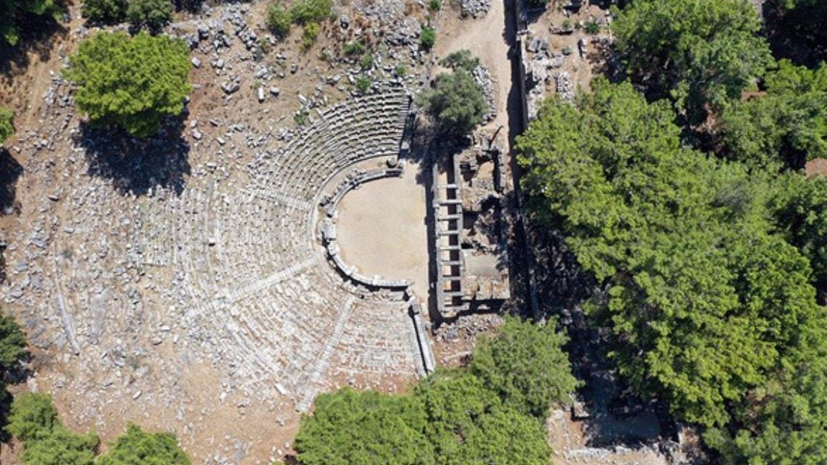 'Anadolu'nun Pompeisi'nde Zeus Tapna'nn izleri aratrlyor