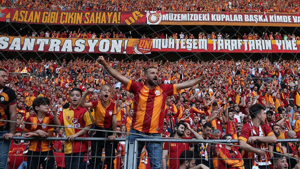 Galatasaray, 97 gn sonra taraftarna kavuuyor