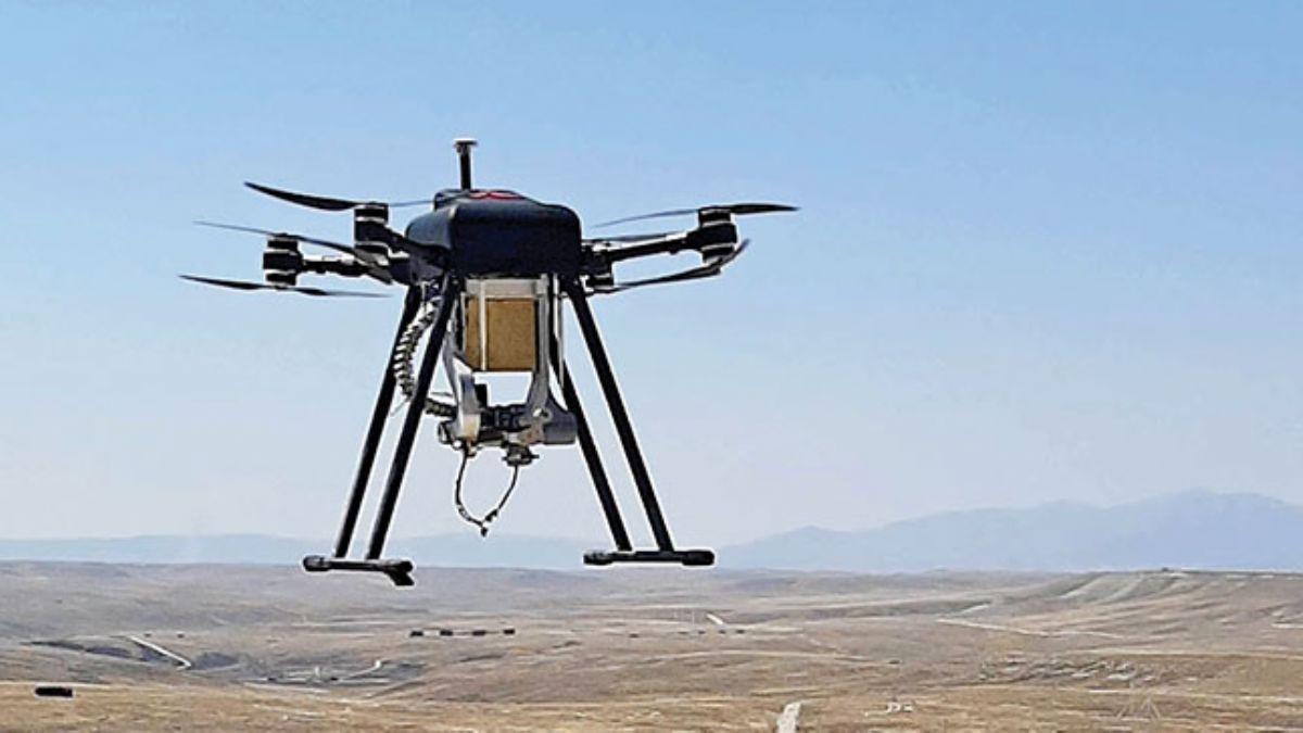Silahl drone 'Songar' bomba atar kuand