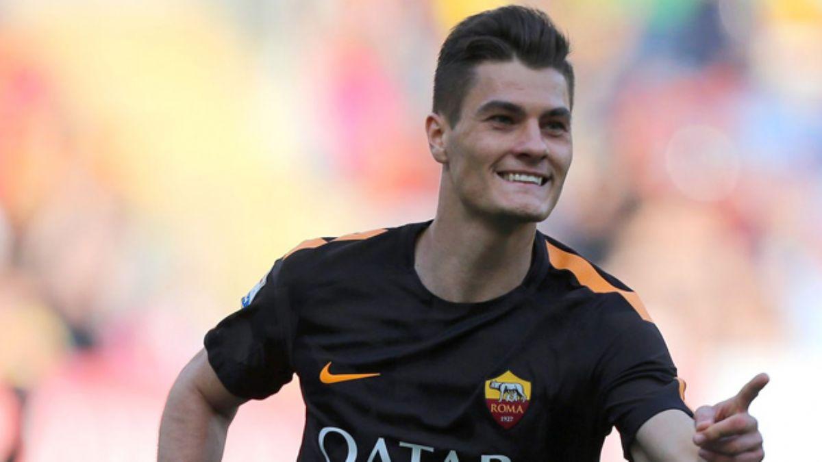 Damien Comolli talya'ya gidip Patrik Schick iin Roma'ya resmi teklifini iletti