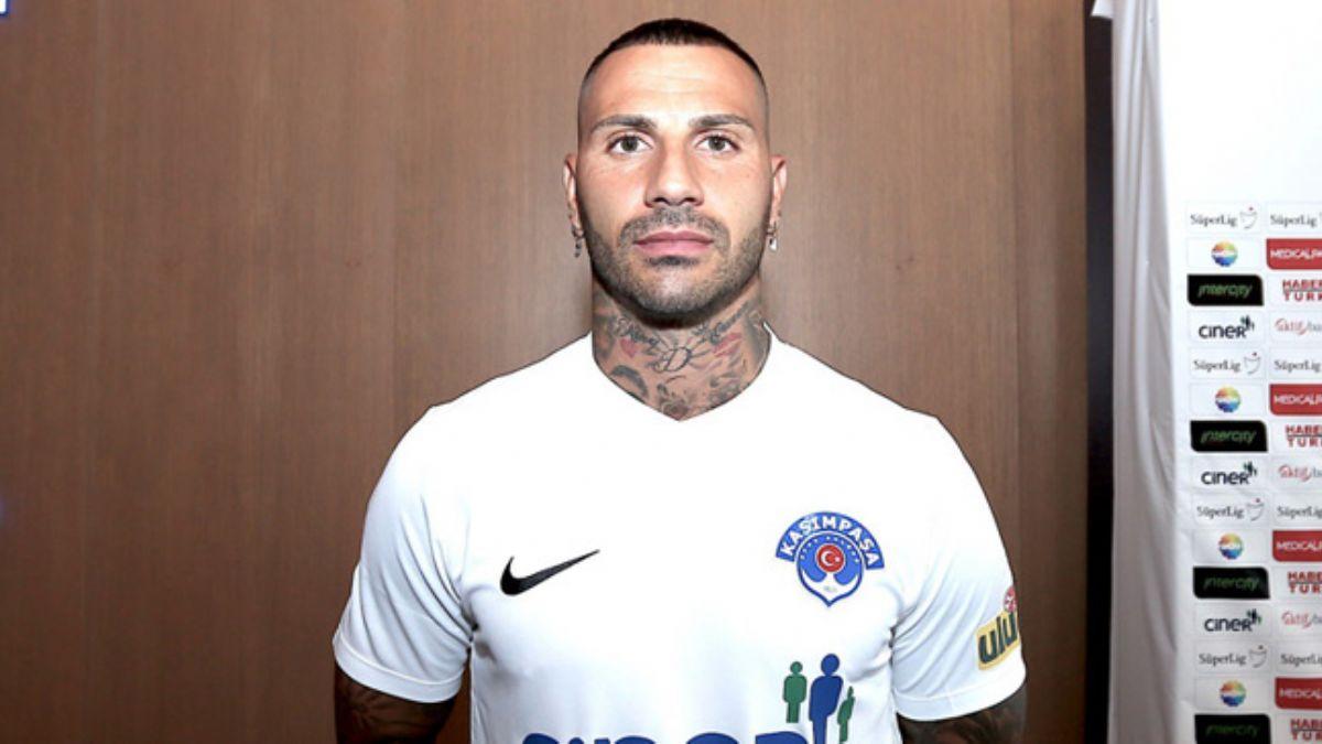 Ricardo Quaresma, kendisini Kasmpaa'ya balayan imzay att