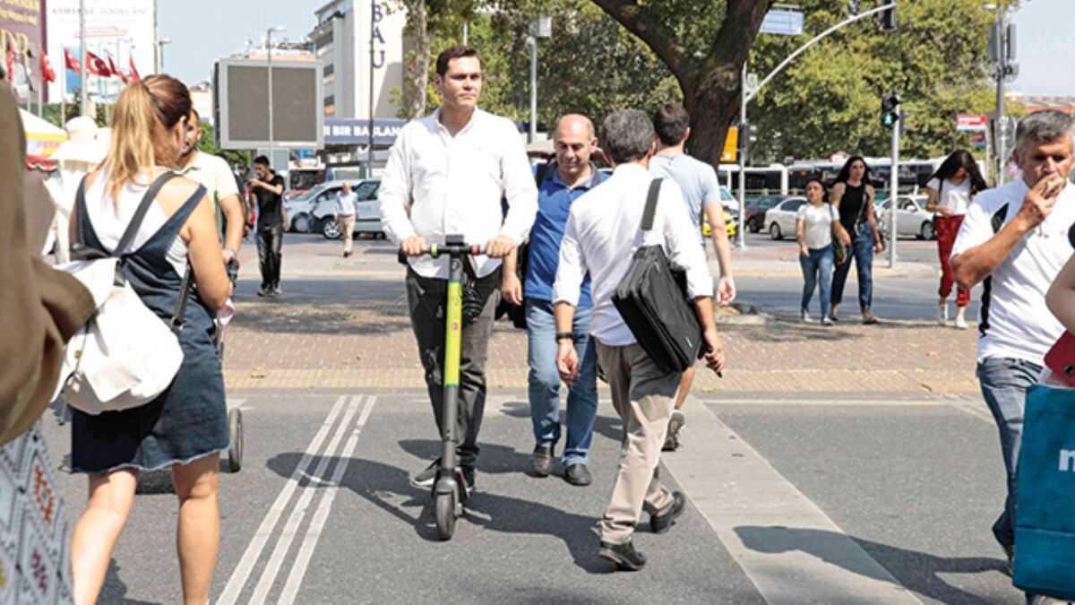 stanbul trafiinden skldysanz 'Mart' ile uun!